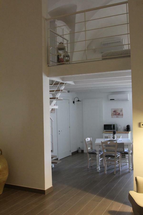 Apartamento Dimora Della Castellana Lecce Exterior foto